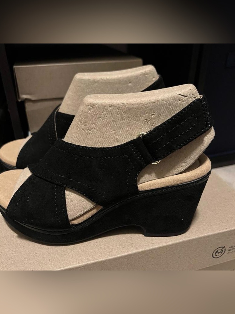 Giselle Cove By Clarks Black Suede Crisscross Slingback Platform Sandals 8 W - Picture 4 of 7